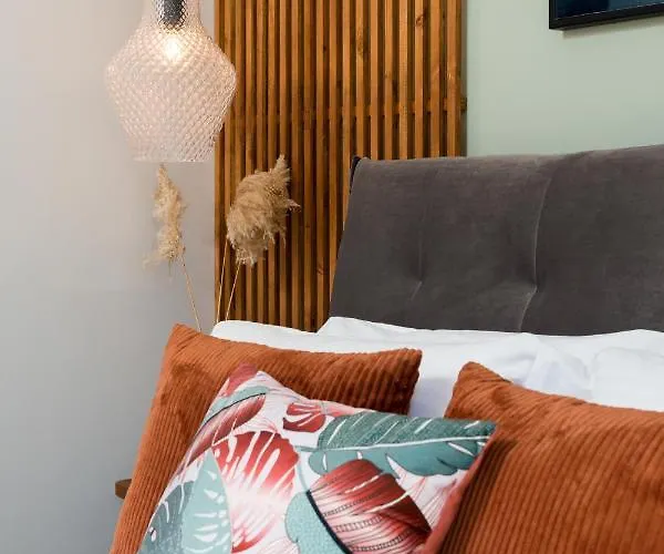 Iliana & Sarra 2 Apartment