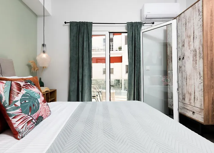 Iliana & Sarra 2 Limenas (Thasos)